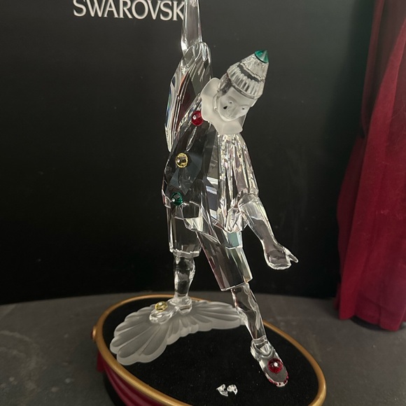 Swarovski crystal - clean out collections - left hand broken - see pics- PIERROT - Picture 2 of 10